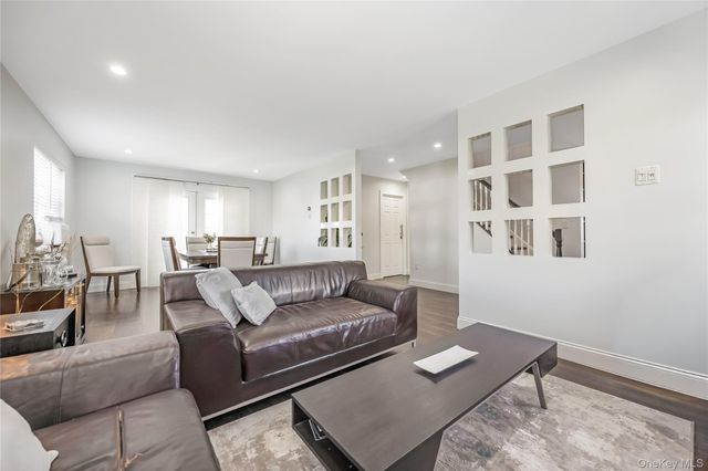 56 Arrowhead Avenue, Riverhead, NY 11901