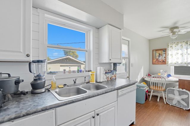 4284 Beechgrove Drive 4284 Beechgrove Drive, Grove City, OH 43123