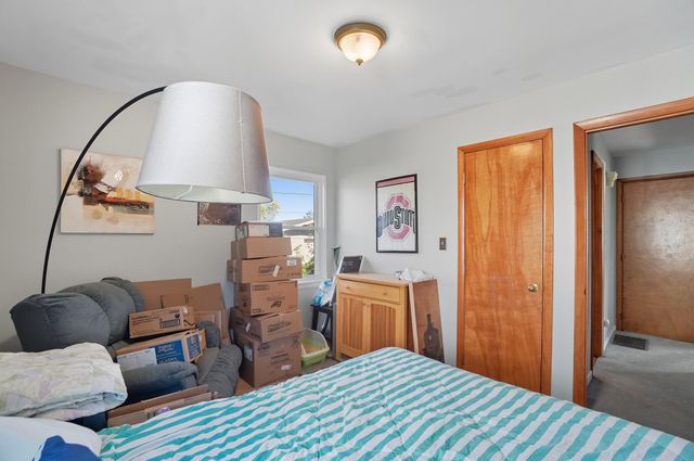 4284 Beechgrove Drive 4284 Beechgrove Drive, Grove City, OH 43123