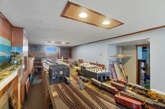 4284 Beechgrove Drive 4284 Beechgrove Drive, Grove City, OH 43123