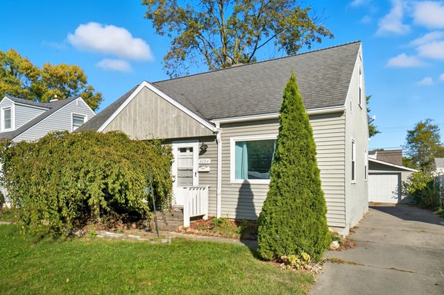 4284 Beechgrove Drive 4284 Beechgrove Drive, Grove City, OH 43123