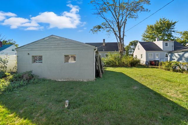 4284 Beechgrove Drive 4284 Beechgrove Drive, Grove City, OH 43123