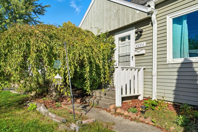 4284 Beechgrove Drive 4284 Beechgrove Drive, Grove City, OH 43123