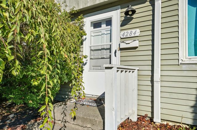 4284 Beechgrove Drive 4284 Beechgrove Drive, Grove City, OH 43123