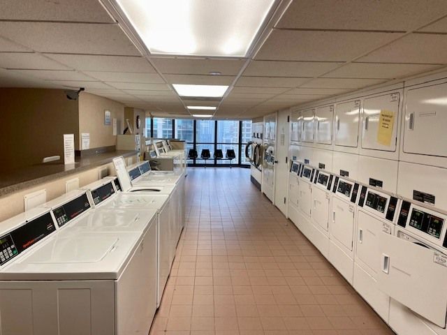 10 E Ontario Street 4907, Chicago, IL 60611