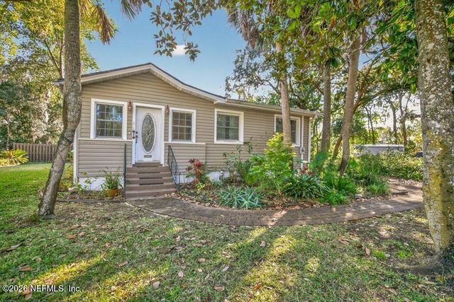 1636 LOWER 4TH Avenue N, Jacksonville Beach, FL 32250