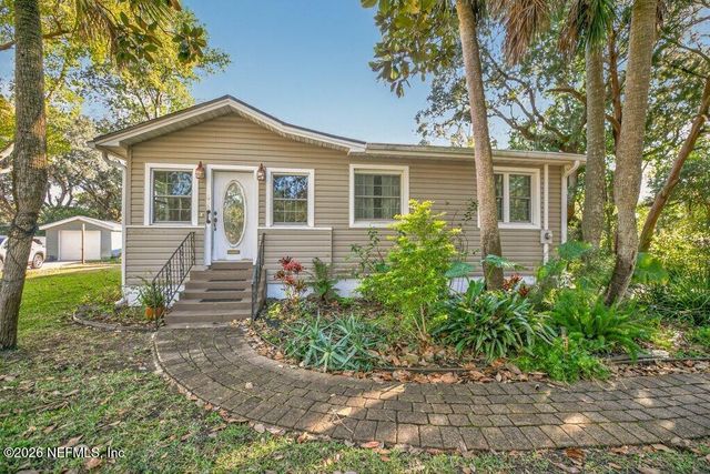 1636 LOWER 4TH Avenue N, Jacksonville Beach, FL 32250