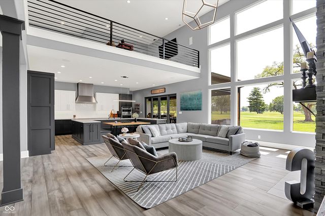 3081 Golfview Drive, Greenwood, IN 46143