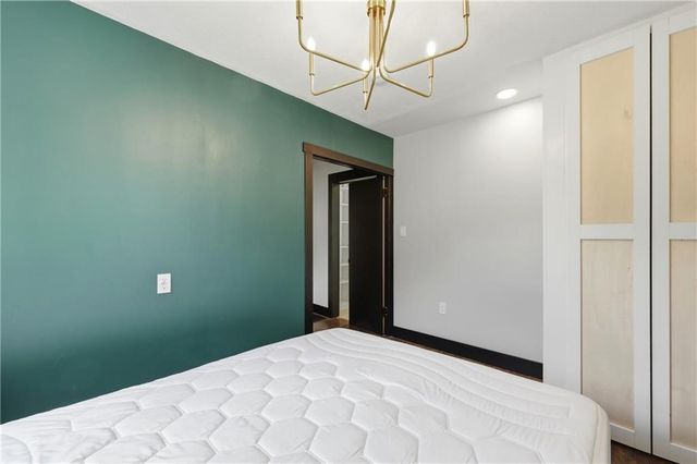 405 SW 16th Street, Blue Springs, MO 64015