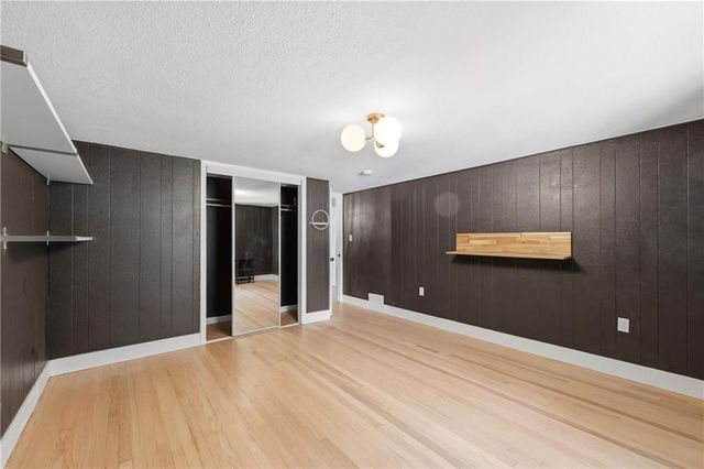 405 SW 16th Street, Blue Springs, MO 64015