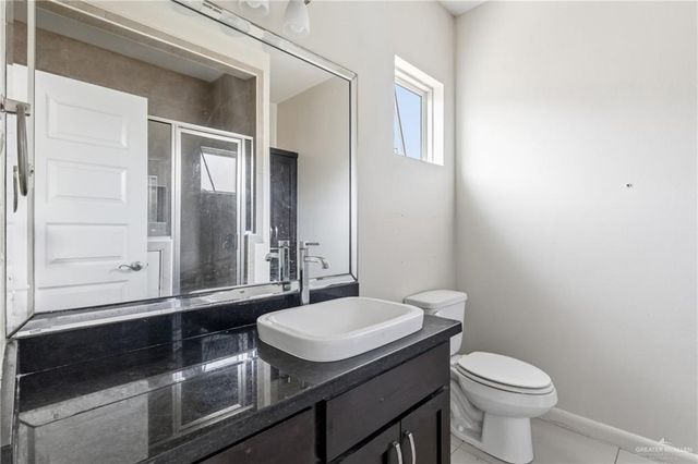 905 E Myrtle Beach Avenue, Mcallen, TX 78503
