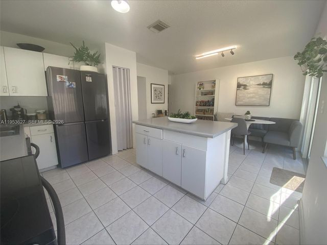 6131 NW 43rd Ave 6131, Coconut Creek, FL 33073