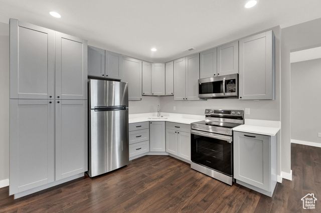 94 E BROXBURN WAY, Tooele, UT 84074