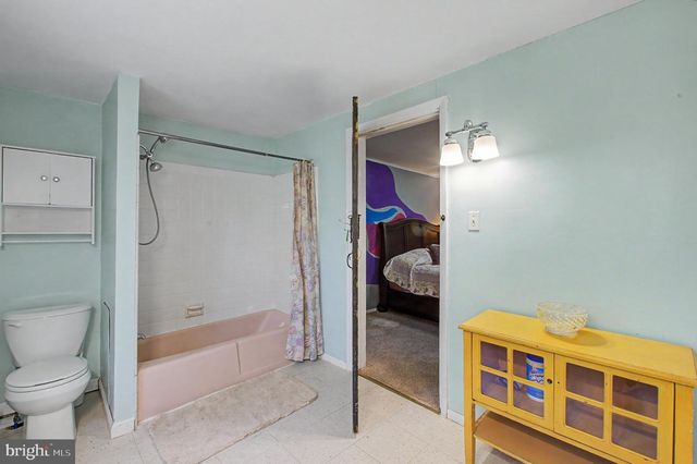 7830 OLD YORK RD, Elkins Park, PA 19027