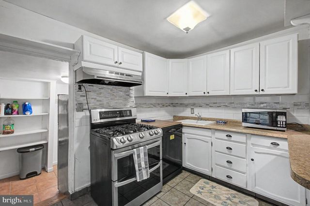 7830 OLD YORK RD, Elkins Park, PA 19027