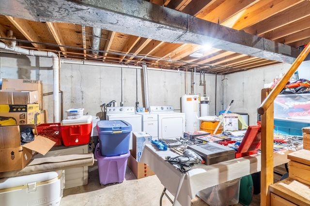 305 N Meadow Lane, Kendallville, IN 46755