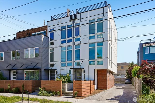 2609 SW Nevada Street, Seattle, WA 98126