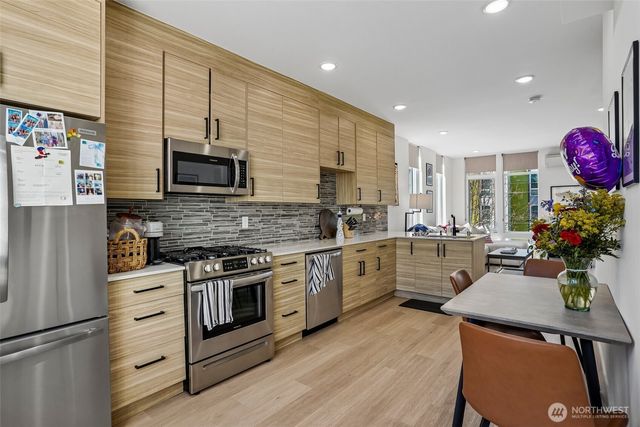 2609 SW Nevada Street, Seattle, WA 98126