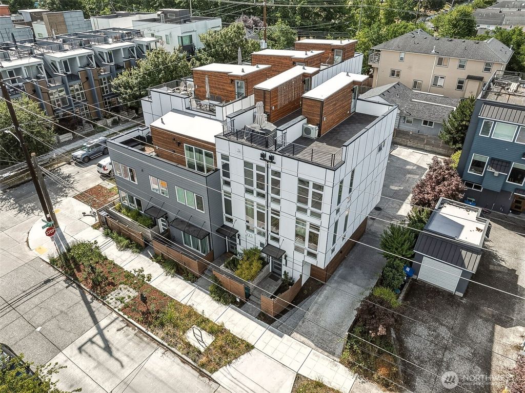 2609 SW Nevada Street, Seattle, WA 98126