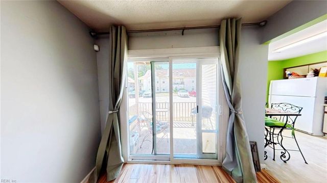 528 Rainbow Ct Unit 103, Newport News, VA 23608