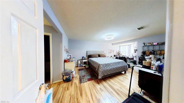 528 Rainbow Ct Unit 103, Newport News, VA 23608