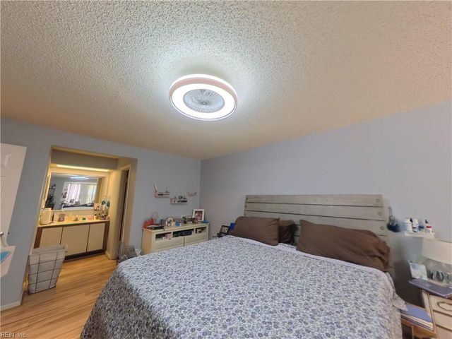 528 Rainbow Ct Unit 103, Newport News, VA 23608