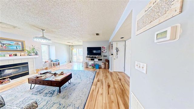 528 Rainbow Ct Unit 103, Newport News, VA 23608