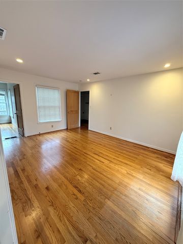 2816 Ryan Place Drive, Fort Worth, TX 76110