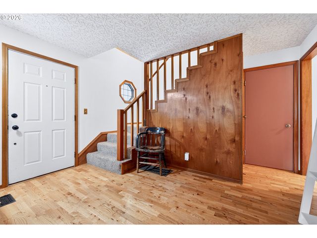 1438 Ne STILE Dr, Hillsboro, OR 97124