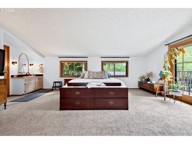 1438 Ne STILE Dr, Hillsboro, OR 97124
