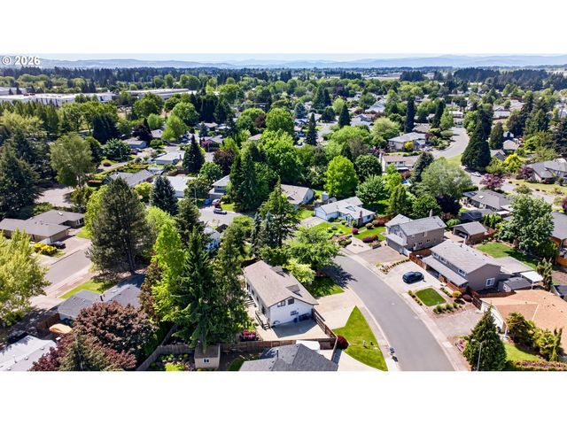 1438 Ne STILE Dr, Hillsboro, OR 97124