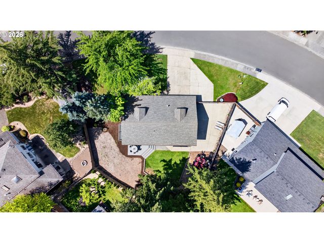 1438 Ne STILE Dr, Hillsboro, OR 97124
