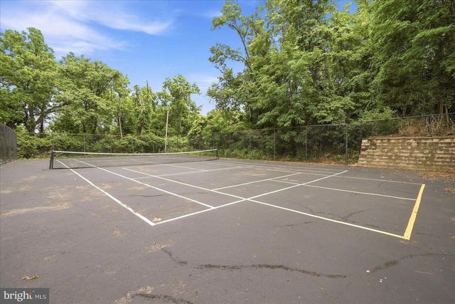 461 ROME BEAUTY DR, Linden, VA 22642