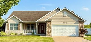 2242 S Kara Drive, Bay City, MI 48706