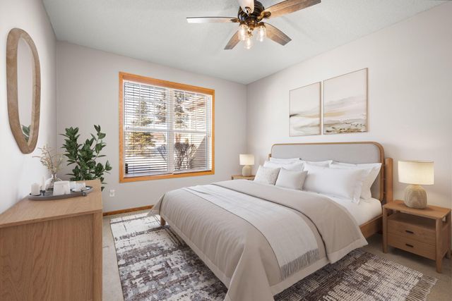 17862 38th Avenue N, Plymouth, MN 55446