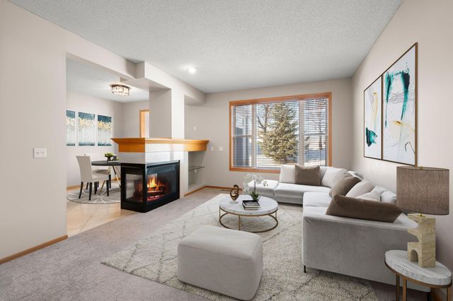 17862 38th Avenue N, Plymouth, MN 55446