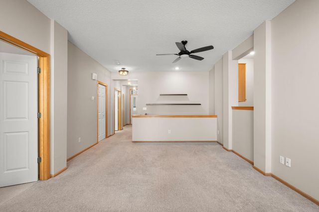 17862 38th Avenue N, Plymouth, MN 55446