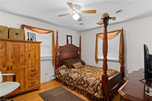 3836 Old Lexington Road, Winston-salem, NC 27107
