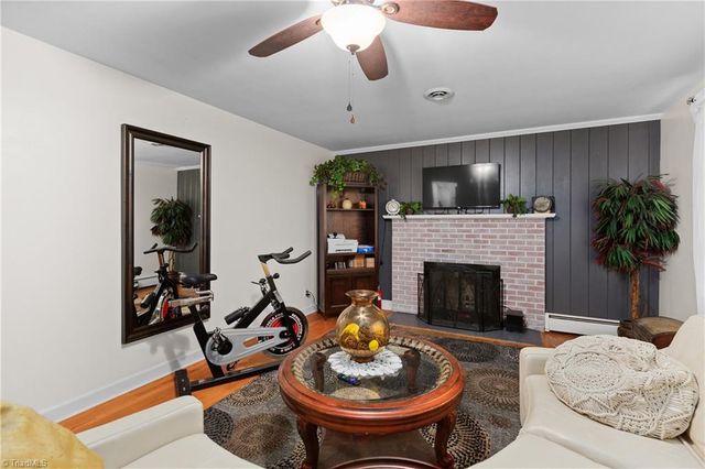 3836 Old Lexington Road, Winston-salem, NC 27107