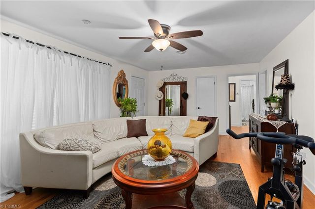 3836 Old Lexington Road, Winston-salem, NC 27107