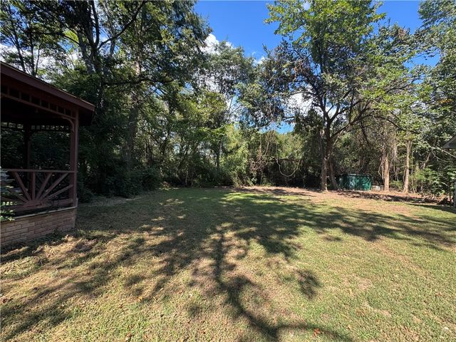 418 N Fairbanks Avenue, Russellville, AR 72801