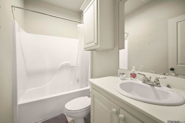 9431 Boone Dr, Baton Rouge, LA 70810