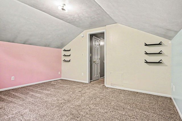 115 Mcclung Road, La Porte, IN 46350