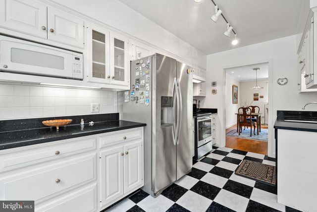 6323 BARRISTER PL, Alexandria, VA 22307