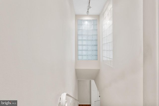 6323 BARRISTER PL, Alexandria, VA 22307