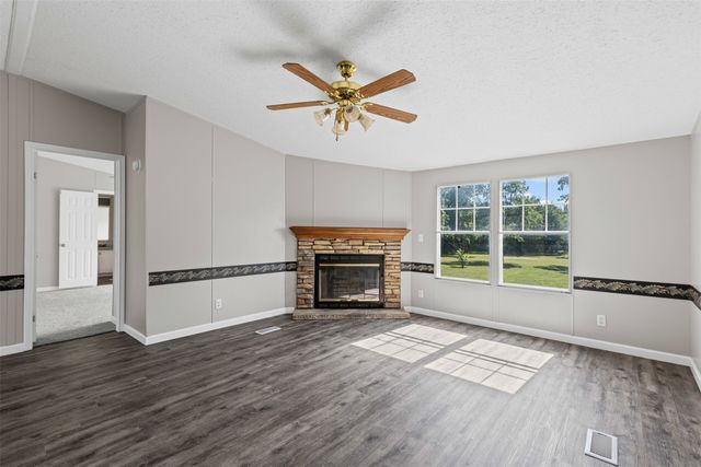 345 N Barron Road, Covington, TX 76636