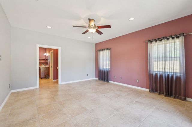 129 Country Air DR, Bastrop, TX 78602