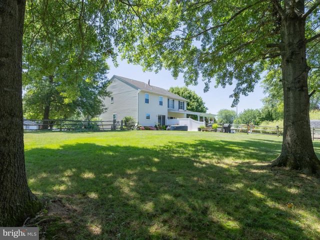 118 ABBEY LN, Telford, PA 18969