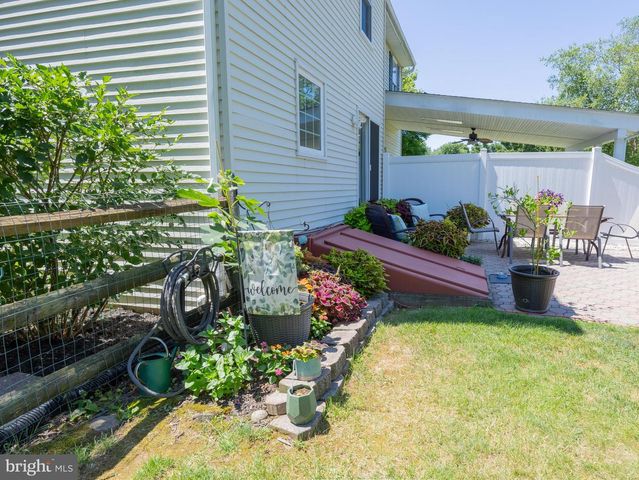 118 ABBEY LN, Telford, PA 18969