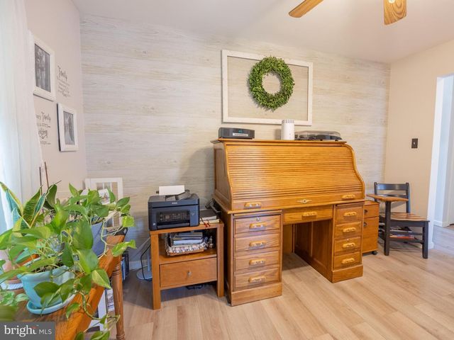 118 ABBEY LN, Telford, PA 18969
